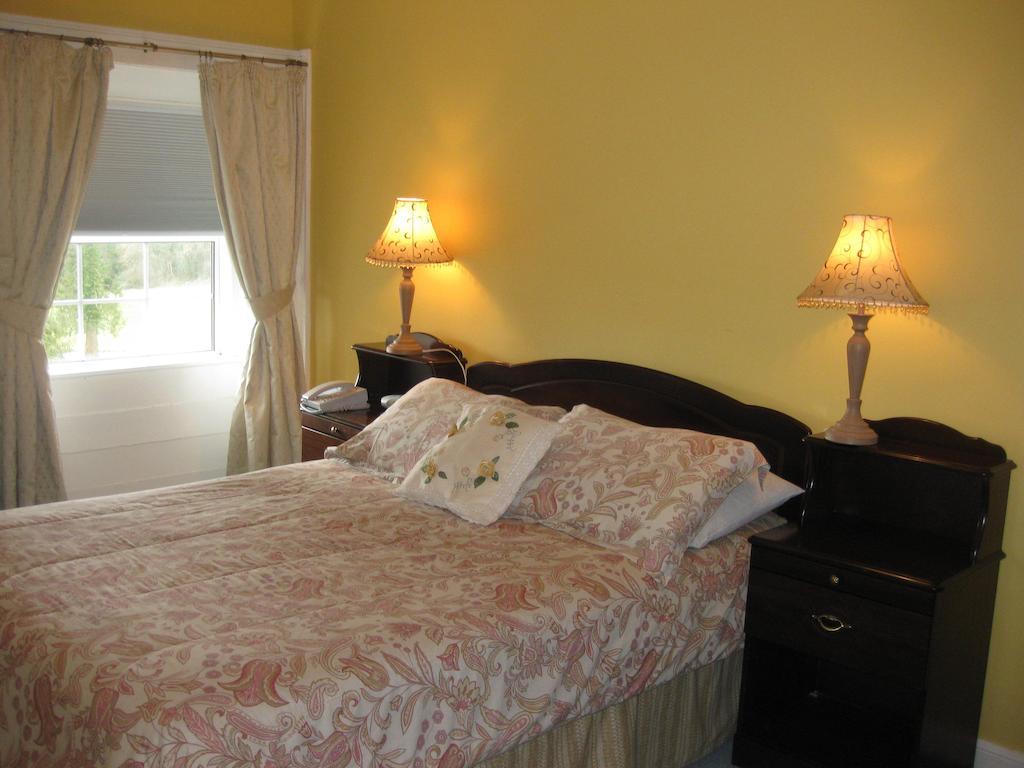 Glebe House Hotel Mohill Buitenkant foto